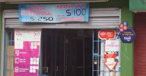 MINUTOS Y RECARGAS CARRERA 13 CON 28 MINUTOS Y RECARGAS CARRERA 13 CON 28